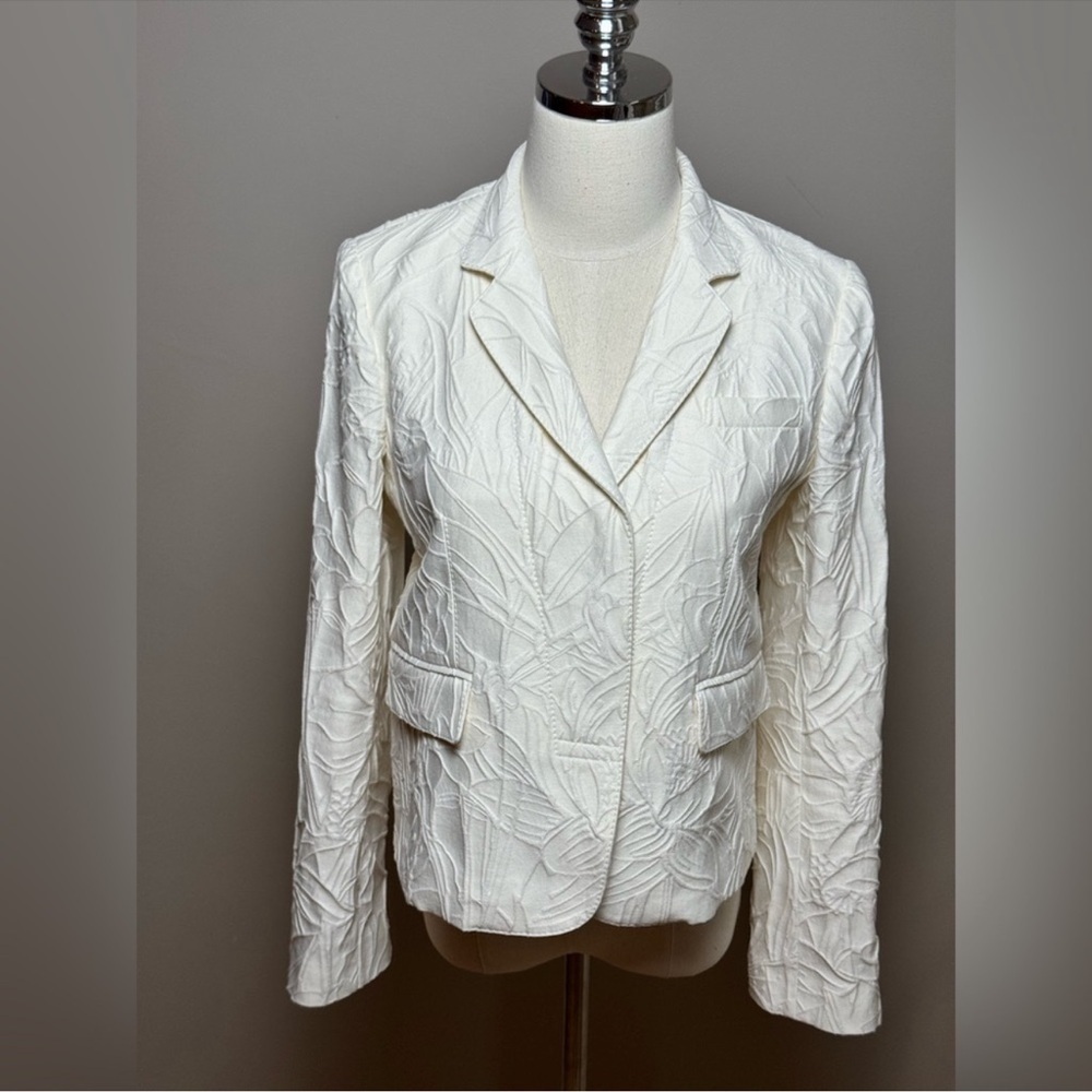 NWT Gucci Ivory Floral Textured Blazer - Size 42/US 6 - Picture 9 of 15